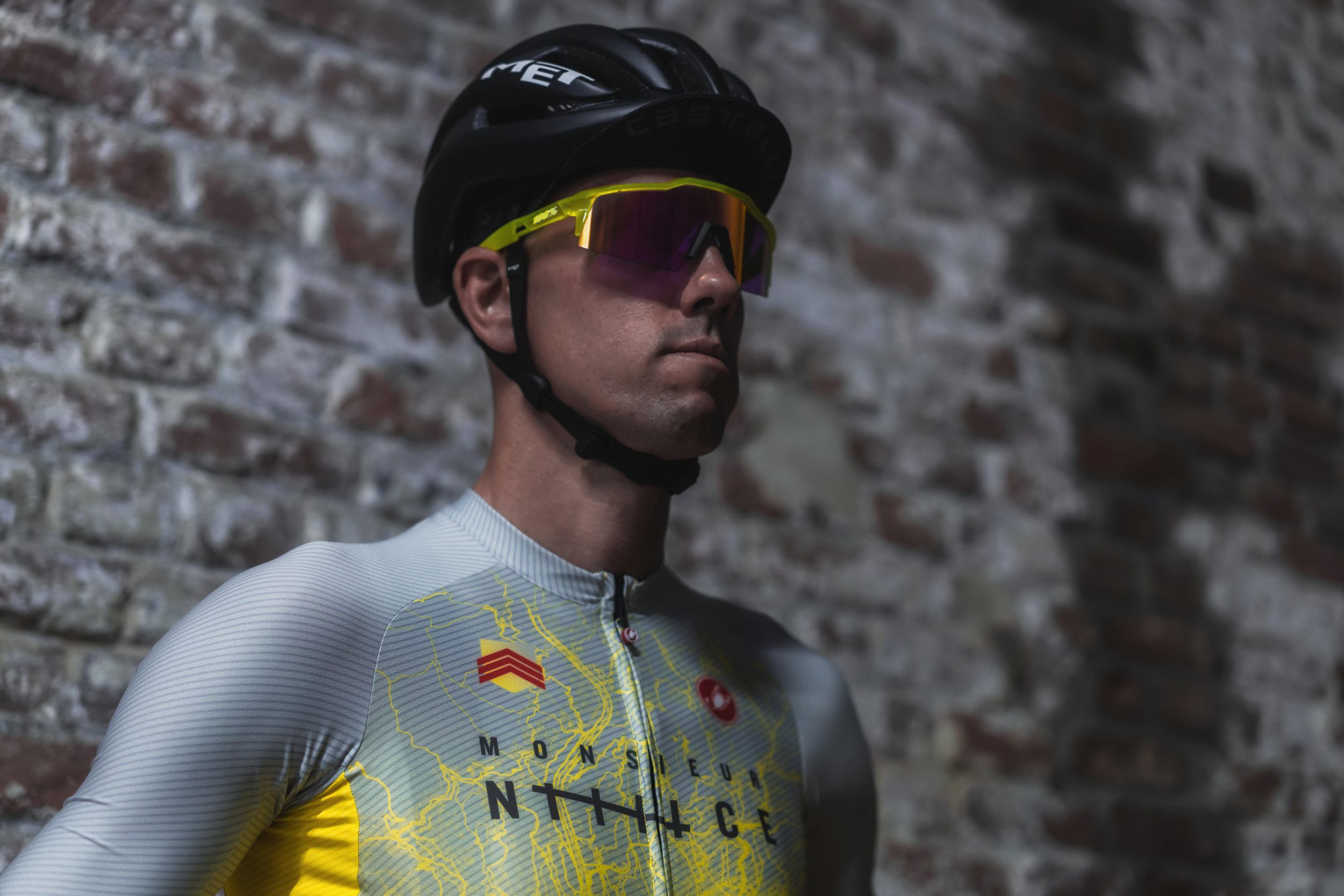 Detail Limited Edition Jersey Frederik Van Lierde