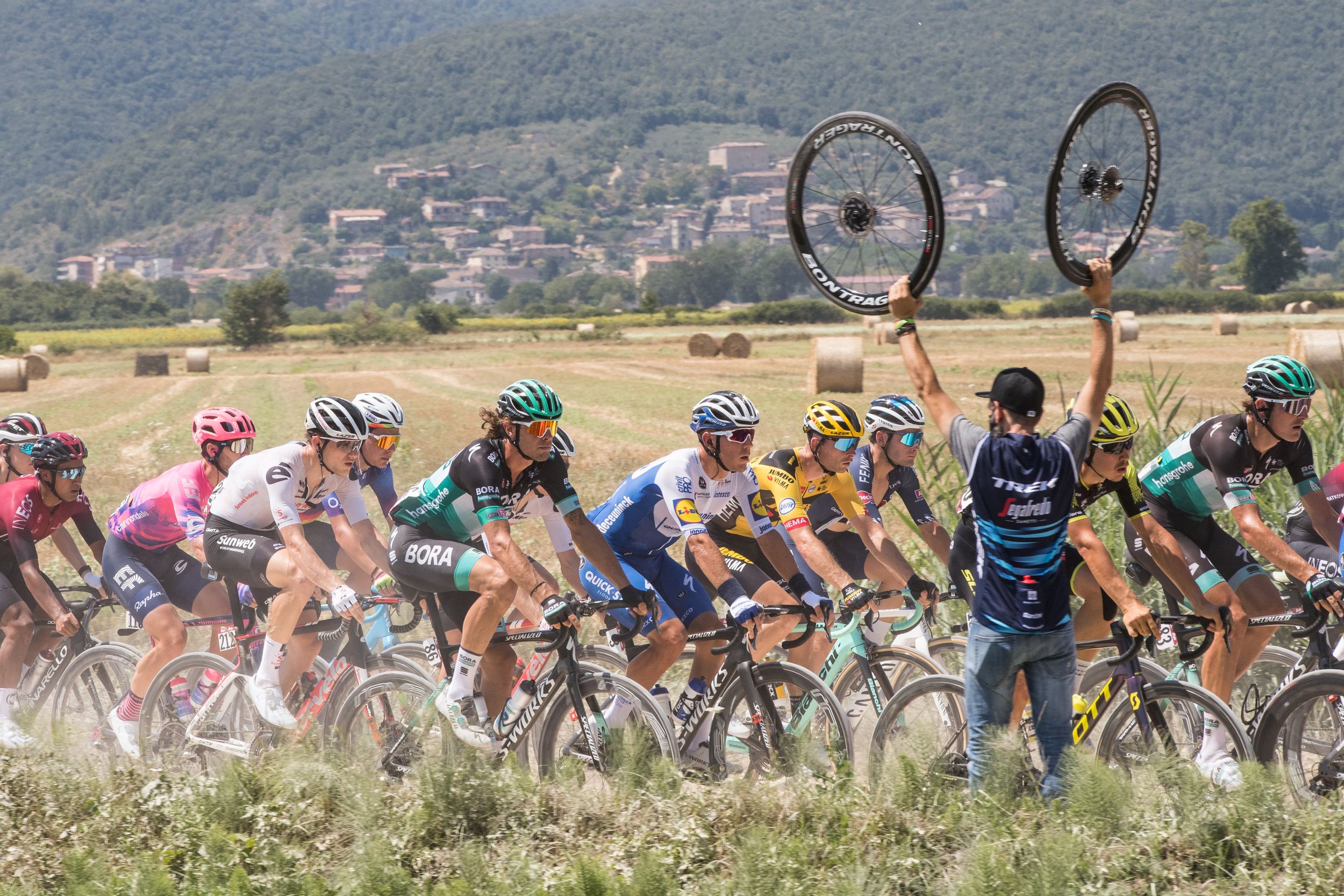 Bora Hansgrohe tijdens Strade Bianche