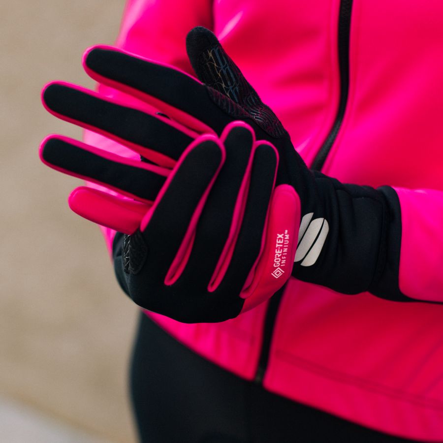 Impressie afbeelding 2 van WS ESSENTIAL 2 W GLOVE Impressie afbeelding 2 van WS ESSENTIAL 2 W GLOVE