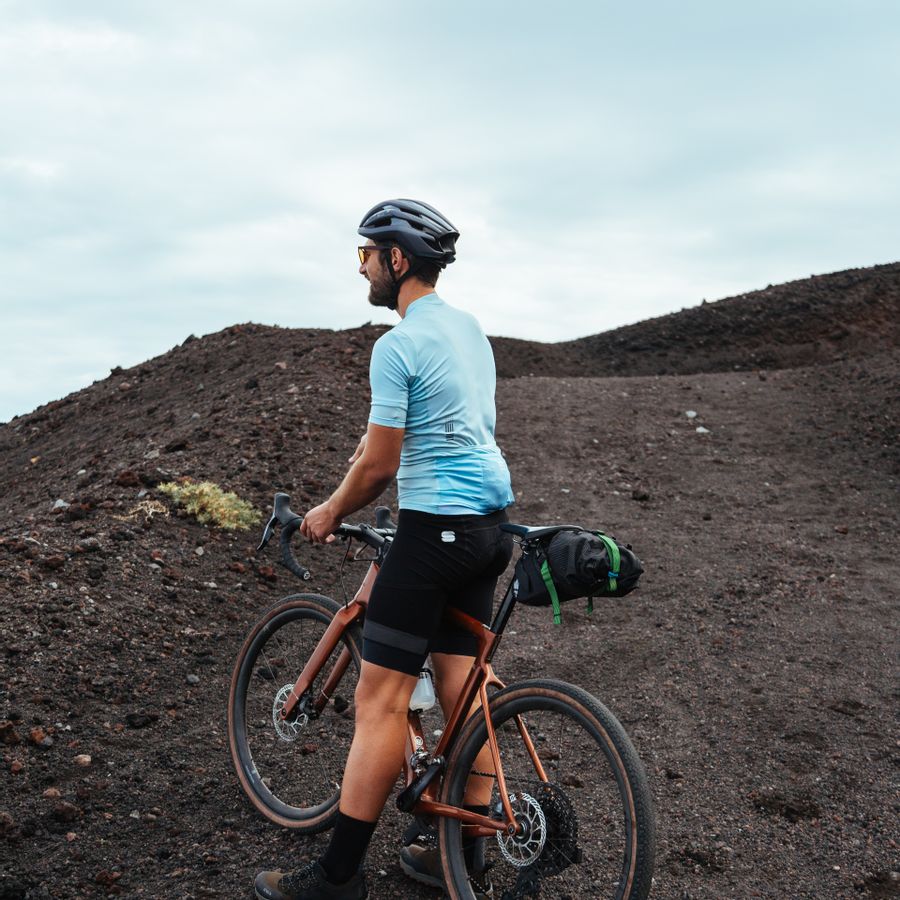 Impressie afbeelding 2 van SUPERGIARA BIBSHORT Impressie afbeelding 2 van SUPERGIARA BIBSHORT