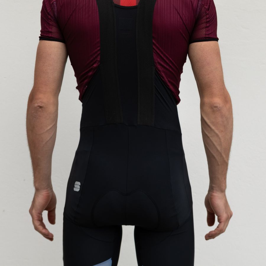 Impressie afbeelding 3 van GTS BIBSHORT Impressie afbeelding 3 van GTS BIBSHORT