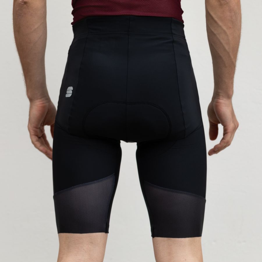 Impressie afbeelding 6 van GTS BIBSHORT Impressie afbeelding 6 van GTS BIBSHORT