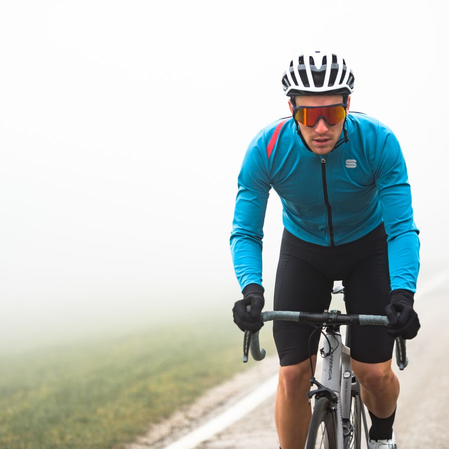 Impressie afbeelding 3 van FIANDRE PRO JACKET Impressie afbeelding 3 van FIANDRE PRO JACKET