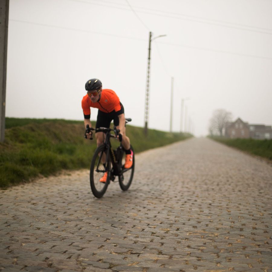 Impressie afbeelding 2 van FIANDRE PRO JACKET SHORT SLEEV Impressie afbeelding 2 van FIANDRE PRO JACKET SHORT SLEEV