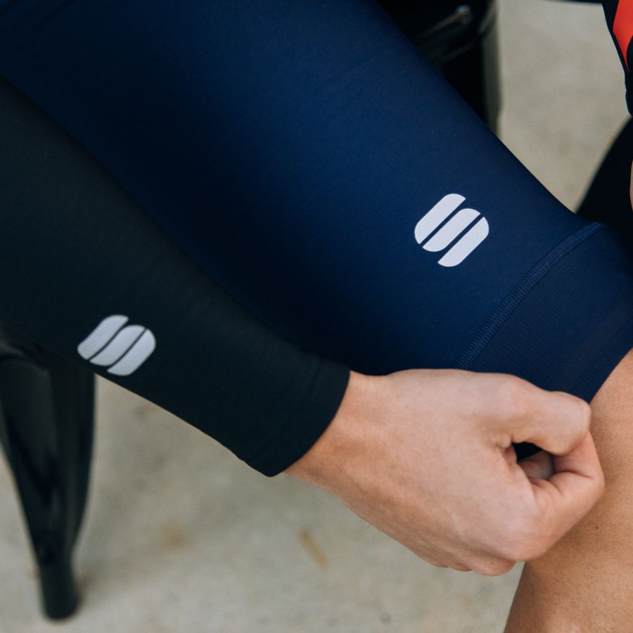Impressie afbeelding 4 van FIANDRE NORAIN PRO BIBSHORT Impressie afbeelding 4 van FIANDRE NORAIN PRO BIBSHORT