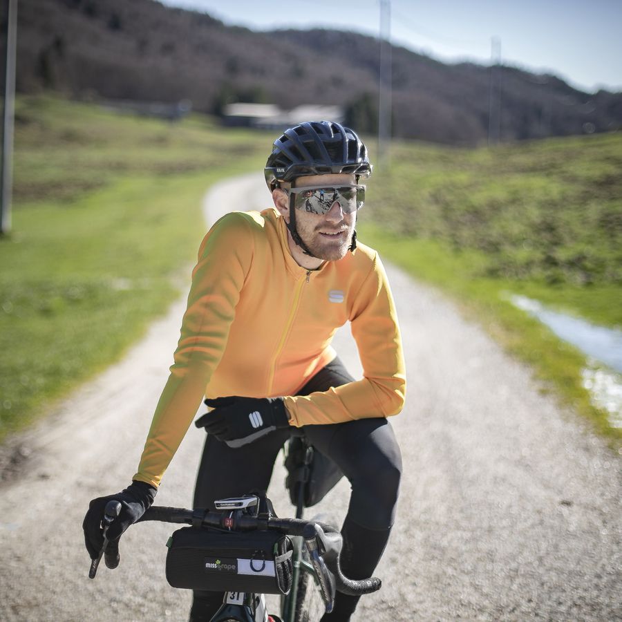 Impressie afbeelding 2 van MONOCROM THERMAL JERSEY Impressie afbeelding 2 van MONOCROM THERMAL JERSEY