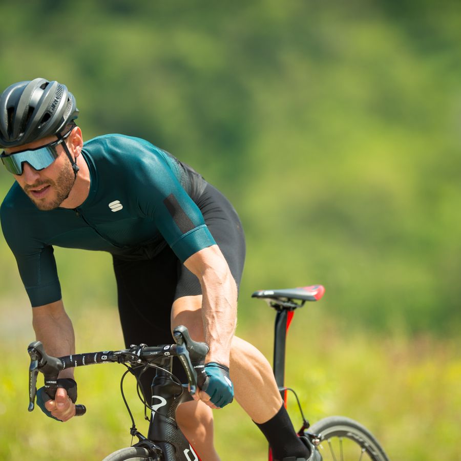 Impressie afbeelding 4 van BODYFIT PRO EVO JERSEY Impressie afbeelding 4 van BODYFIT PRO EVO JERSEY
