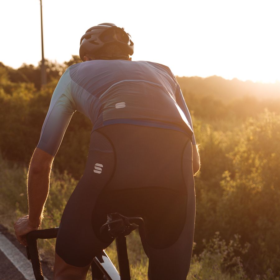Impressie afbeelding 1 van BODYFIT PRO AIR LTD BIBSHORT Impressie afbeelding 1 van BODYFIT PRO AIR LTD BIBSHORT