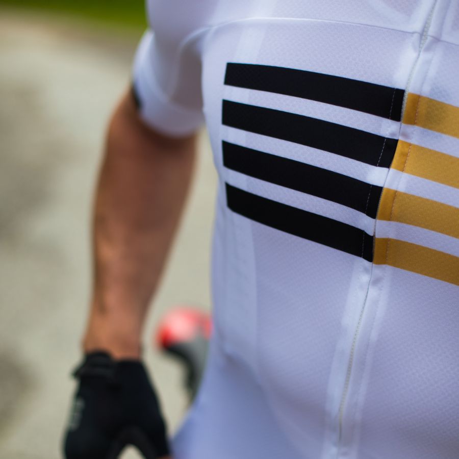 Impressie afbeelding 2 van WIRE JERSEY Impressie afbeelding 2 van WIRE JERSEY