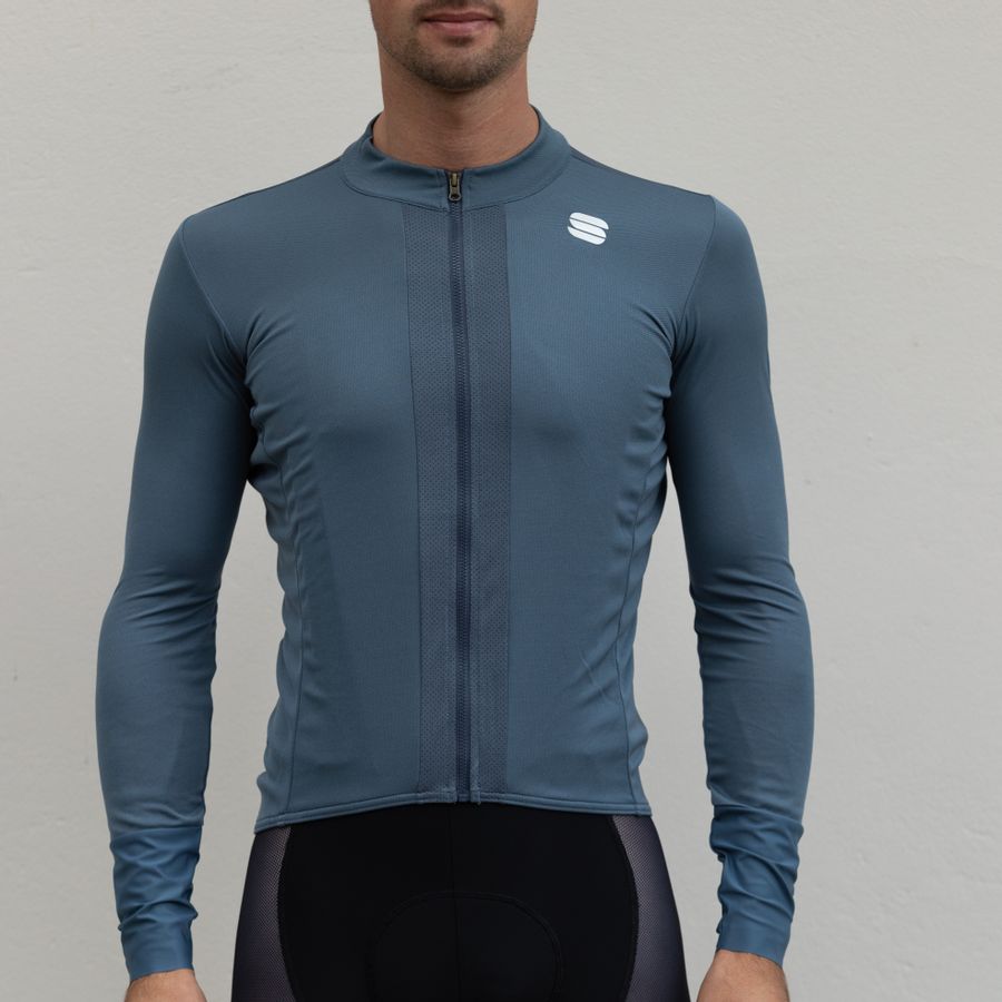 Impressie afbeelding 1 van STRIKE LONG SLEEVE JERSEY Impressie afbeelding 1 van STRIKE LONG SLEEVE JERSEY