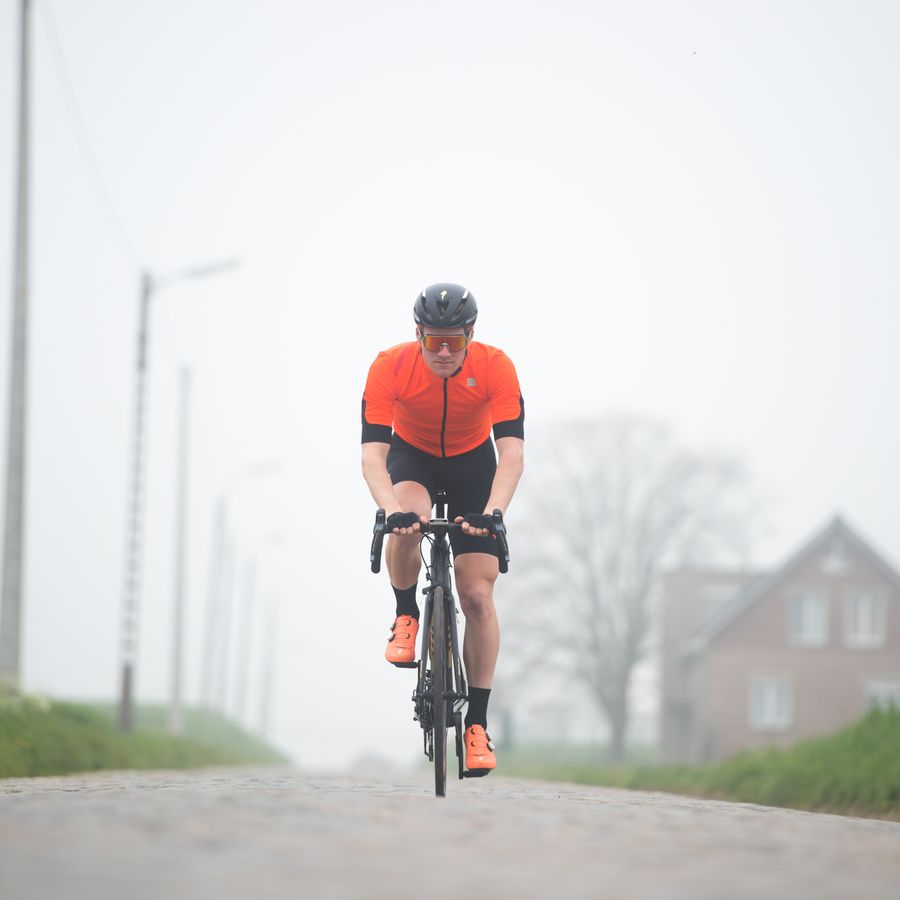 Impressie afbeelding 6 van FIANDRE LIGHT NO RAIN JACKET SS Impressie afbeelding 6 van FIANDRE LIGHT NO RAIN JACKET SS