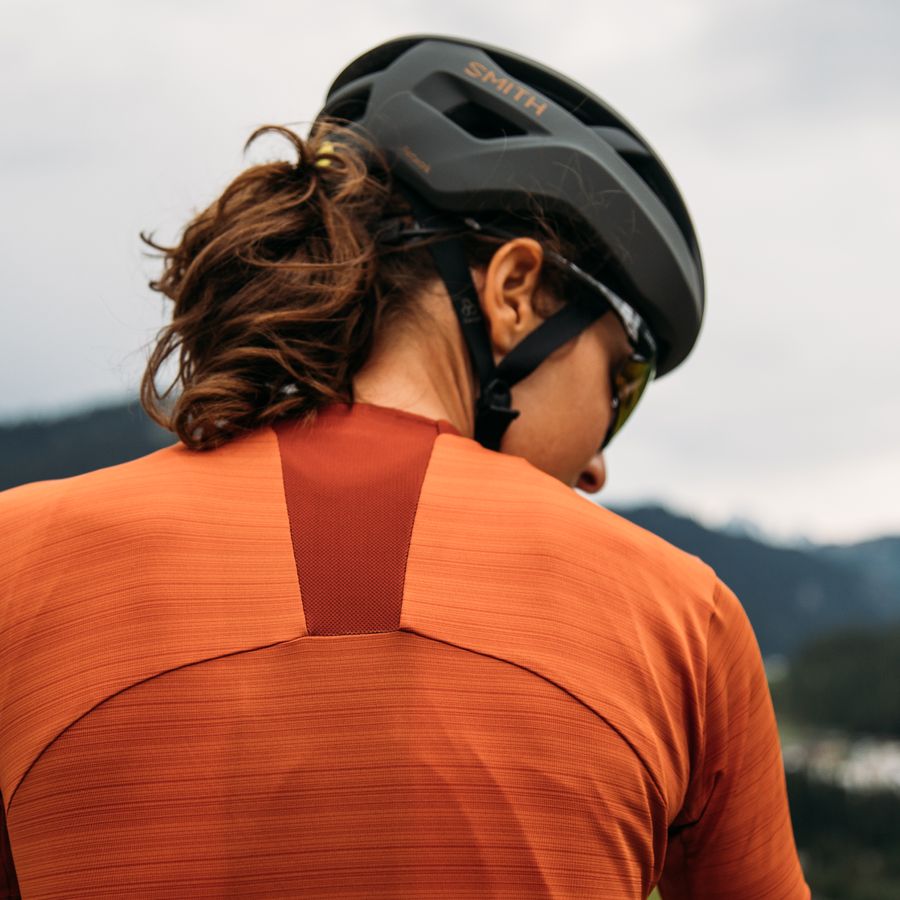 Impressie afbeelding 1 van KELLY W SHORT SLEEVE JERSEY Impressie afbeelding 1 van KELLY W SHORT SLEEVE JERSEY