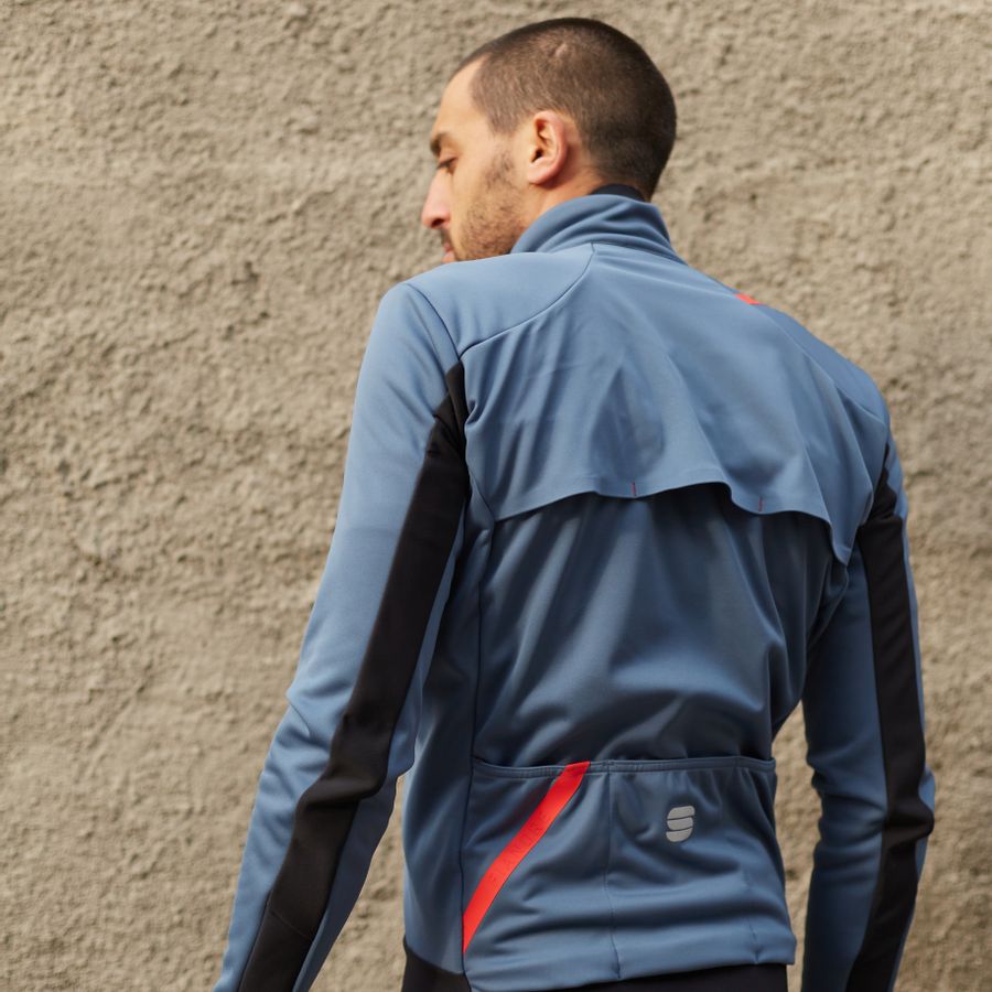 Impressie afbeelding 4 van FIANDRE WARM JACKET Impressie afbeelding 4 van FIANDRE WARM JACKET