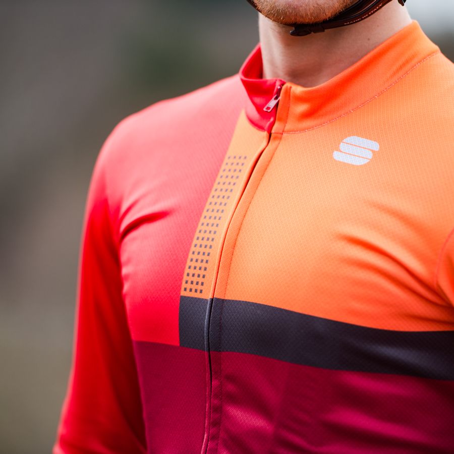 Impressie afbeelding 2 van BOLD THERMAL JERSEY Impressie afbeelding 2 van BOLD THERMAL JERSEY