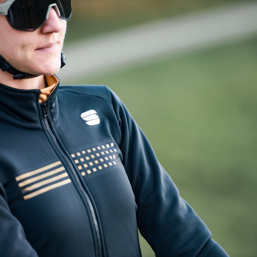 Impressie afbeelding 1 van TEMPO W JACKET Impressie afbeelding 1 van TEMPO W JACKET