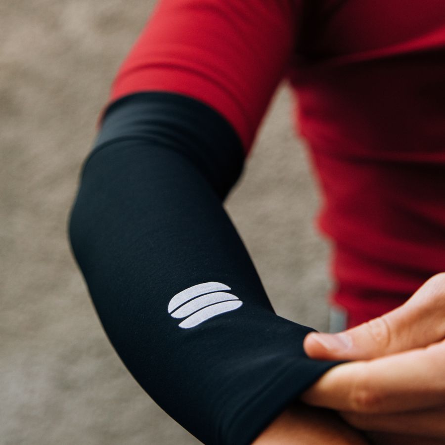 Impressie afbeelding 3 van NORAIN ARM WARMERS Impressie afbeelding 3 van NORAIN ARM WARMERS