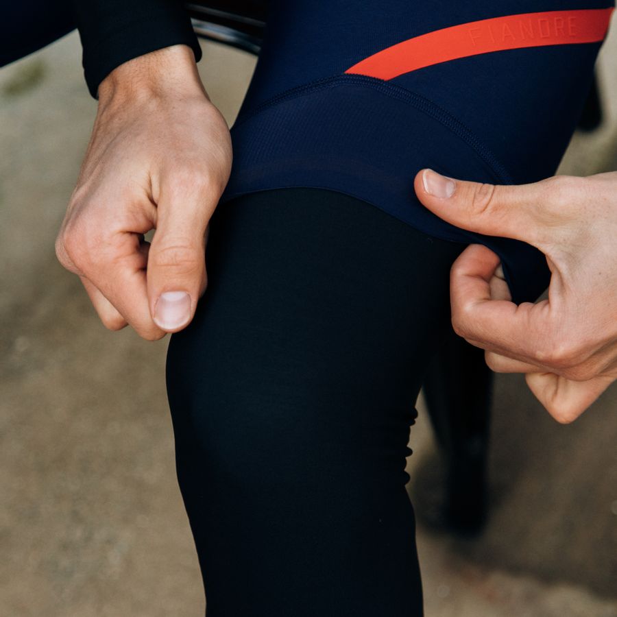 Impressie afbeelding 3 van NORAIN LEG WARMERS Impressie afbeelding 3 van NORAIN LEG WARMERS