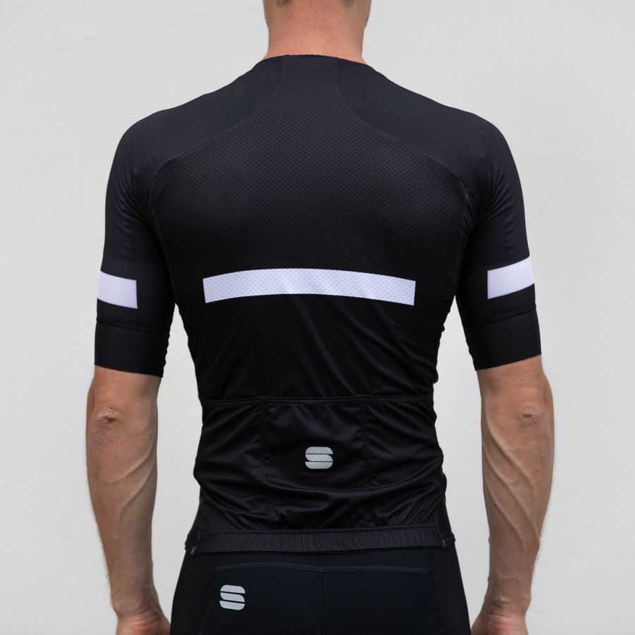 Impressie afbeelding 3 van EVO JERSEY Impressie afbeelding 3 van EVO JERSEY