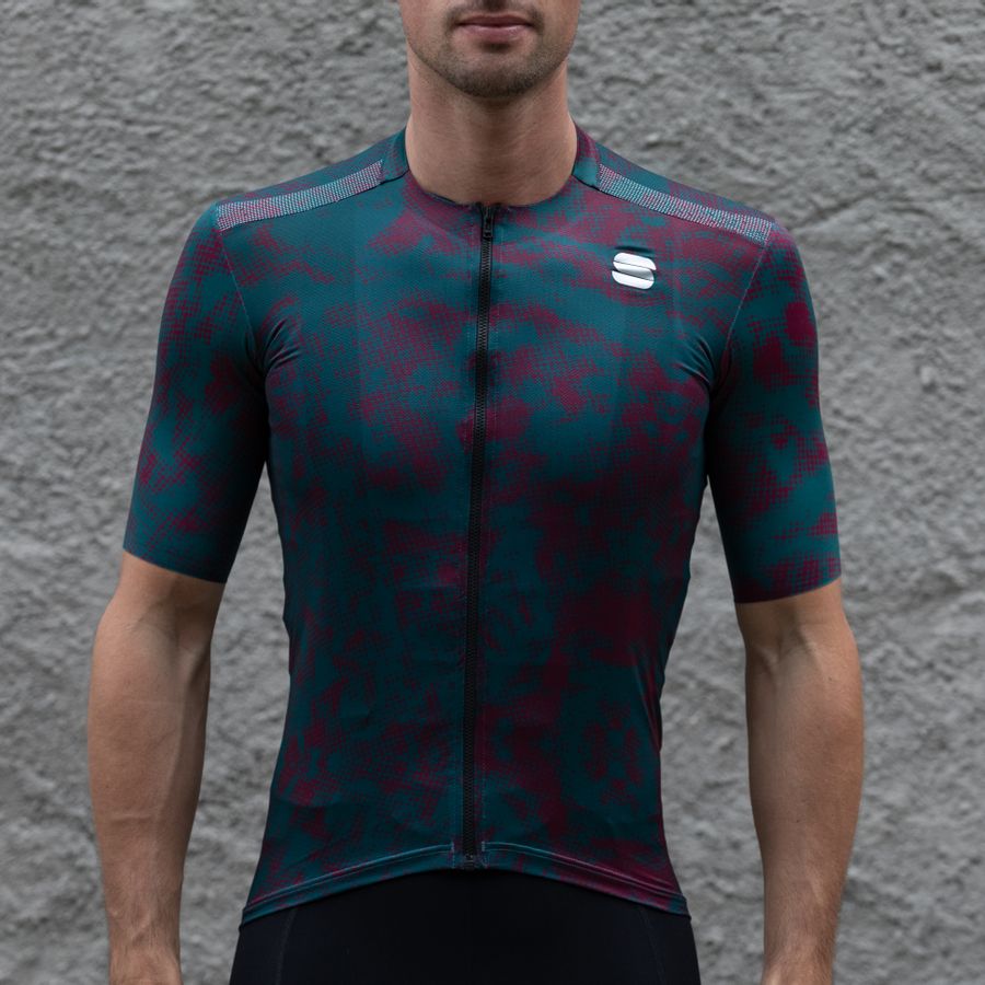 Impressie afbeelding 4 van ESCAPE SUPERGIARA JERSEY Impressie afbeelding 4 van ESCAPE SUPERGIARA JERSEY
