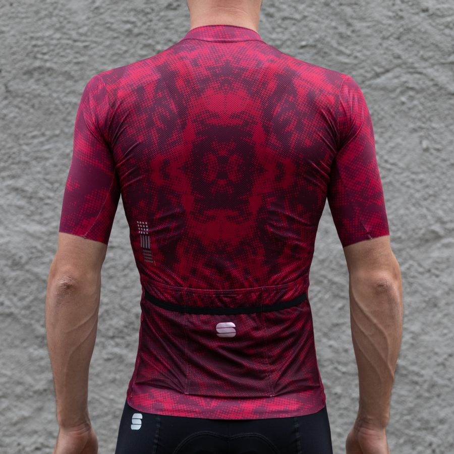 Impressie afbeelding 9 van ESCAPE SUPERGIARA JERSEY Impressie afbeelding 9 van ESCAPE SUPERGIARA JERSEY