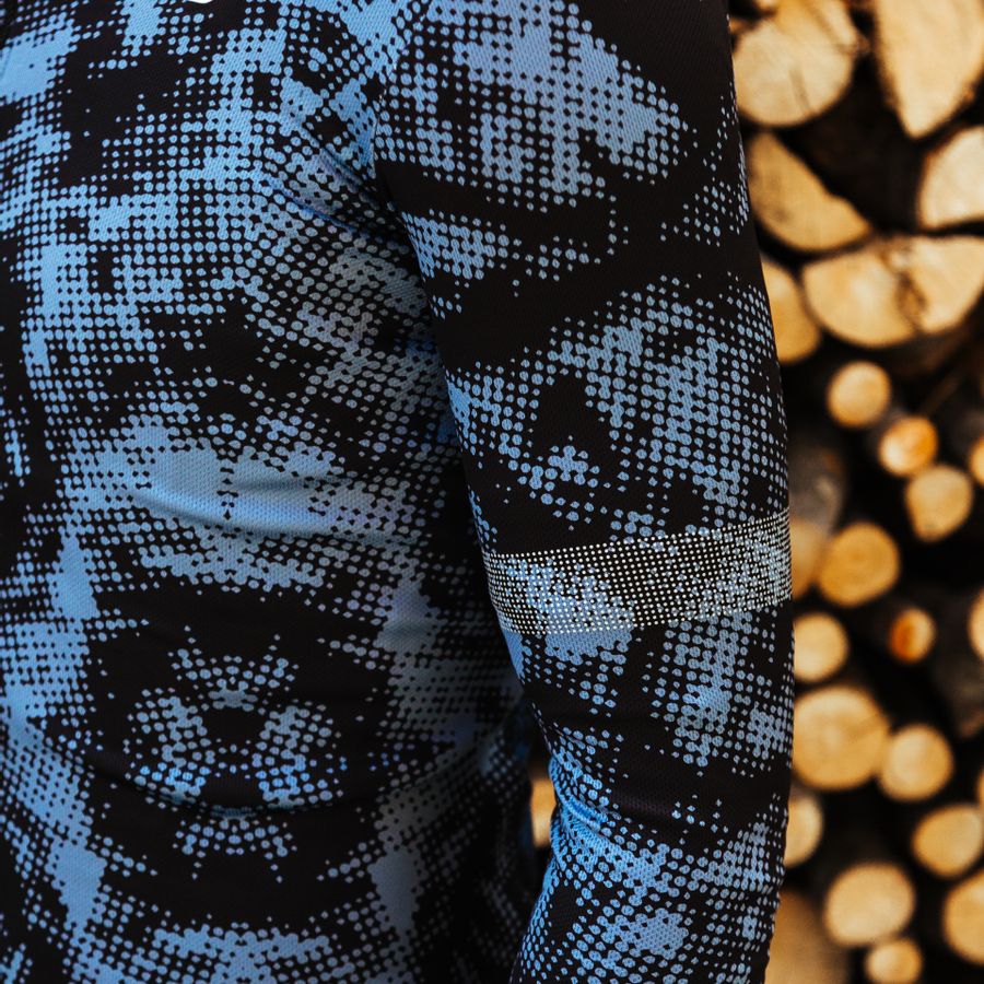 Impressie afbeelding 2 van ESCAPE SUPERGIARA THERMAL JERSEY Impressie afbeelding 2 van ESCAPE SUPERGIARA THERMAL JERSEY