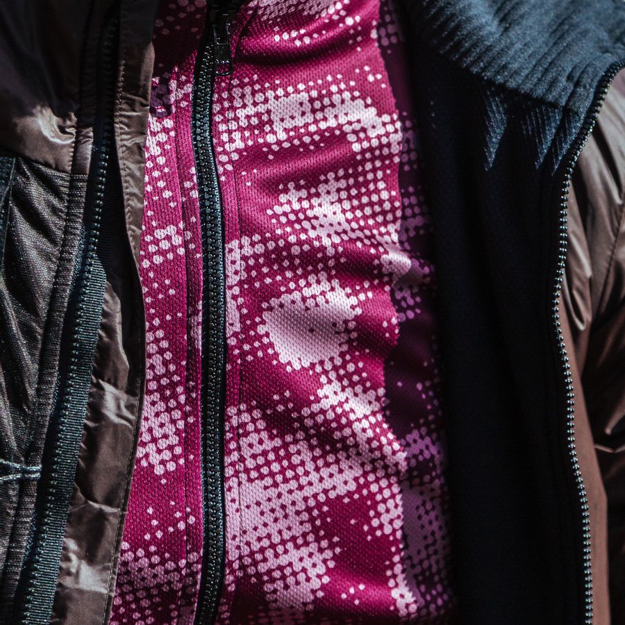 Impressie afbeelding 1 van ESCAPE SUPERGIARA THERMAL JERSEY Impressie afbeelding 1 van ESCAPE SUPERGIARA THERMAL JERSEY