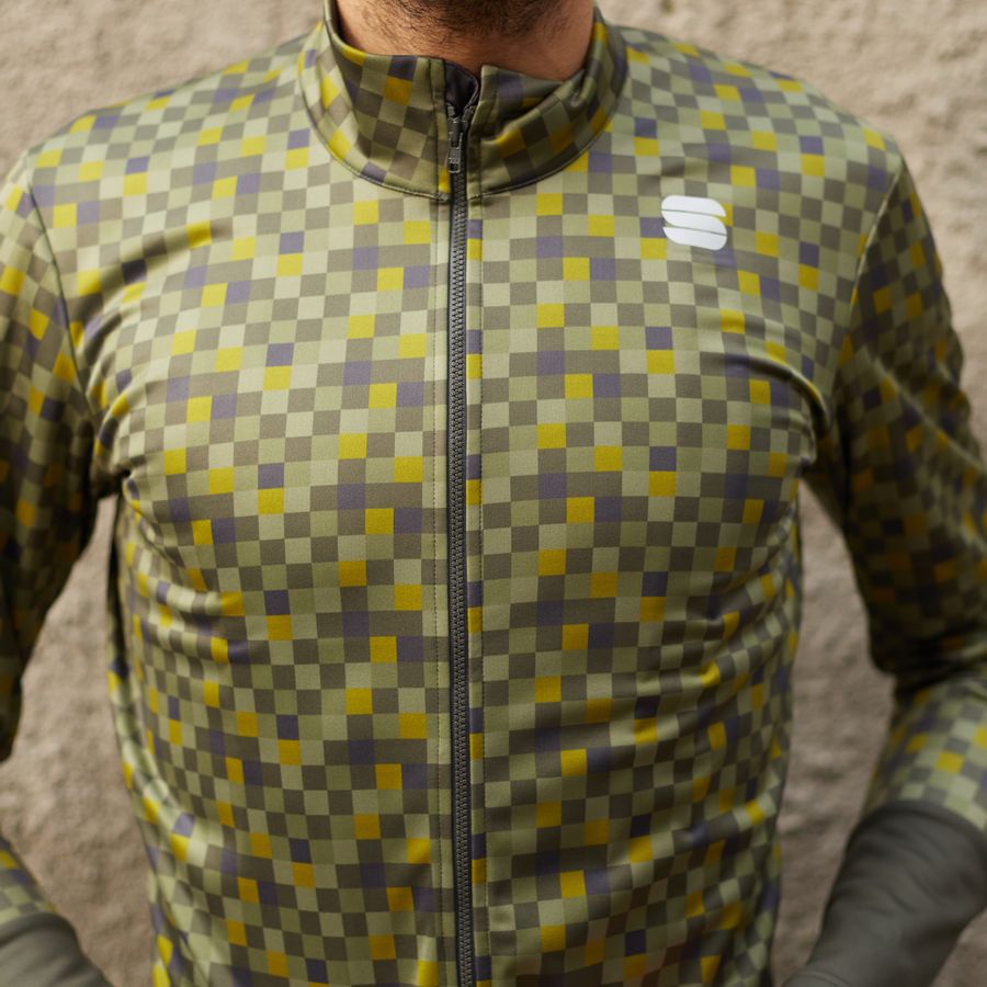 Impressie afbeelding 1 van PIXEL JACKET Impressie afbeelding 1 van PIXEL JACKET