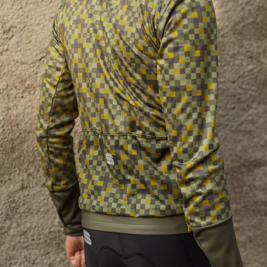 Impressie afbeelding 2 van PIXEL JACKET Impressie afbeelding 2 van PIXEL JACKET