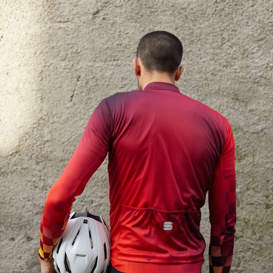 Impressie afbeelding 3 van ROCKET THERMAL JERSEY Impressie afbeelding 3 van ROCKET THERMAL JERSEY