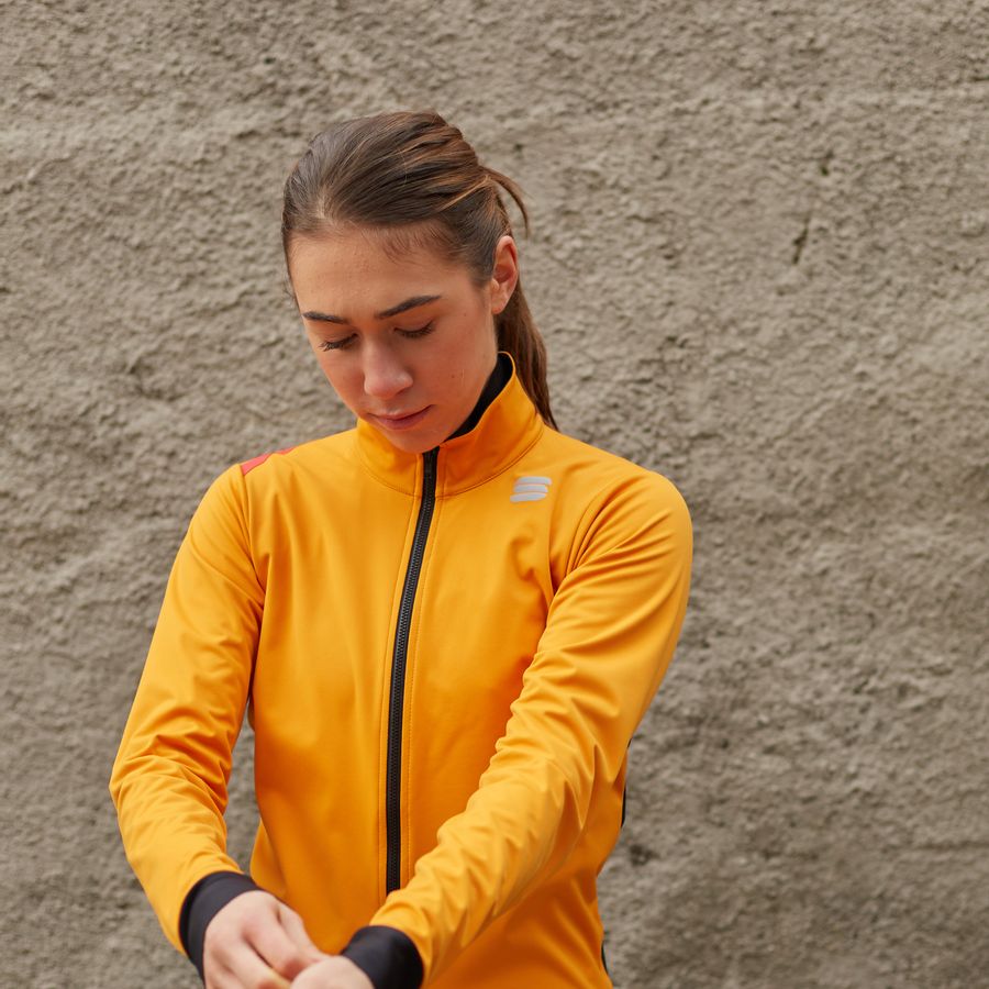 Impressie afbeelding 1 van FIANDRE MEDIUM W JACKET Impressie afbeelding 1 van FIANDRE MEDIUM W JACKET