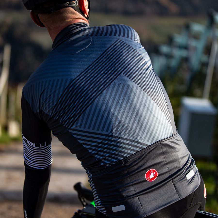 Impressie afbeelding 1 van MID WEIGHT SS JERSEY Impressie afbeelding 1 van MID WEIGHT SS JERSEY