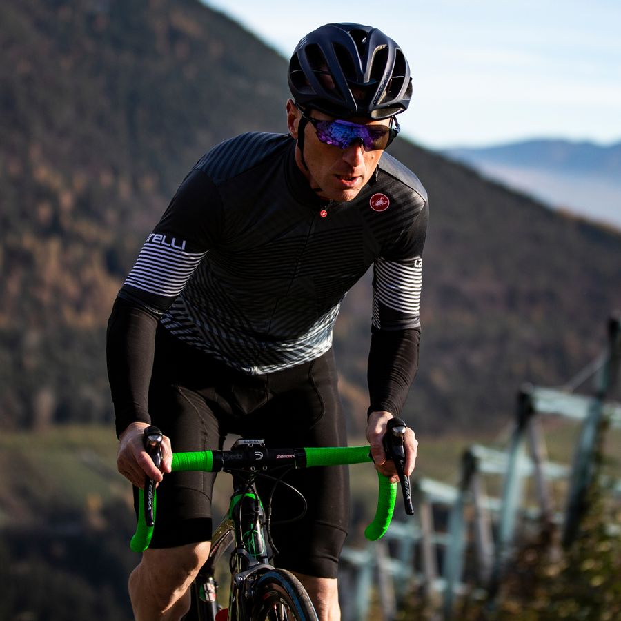 Impressie afbeelding 2 van MID WEIGHT SS JERSEY Impressie afbeelding 2 van MID WEIGHT SS JERSEY