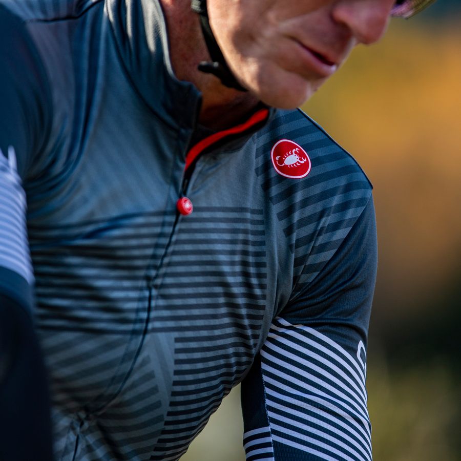 Impressie afbeelding 4 van MID WEIGHT SS JERSEY Impressie afbeelding 4 van MID WEIGHT SS JERSEY