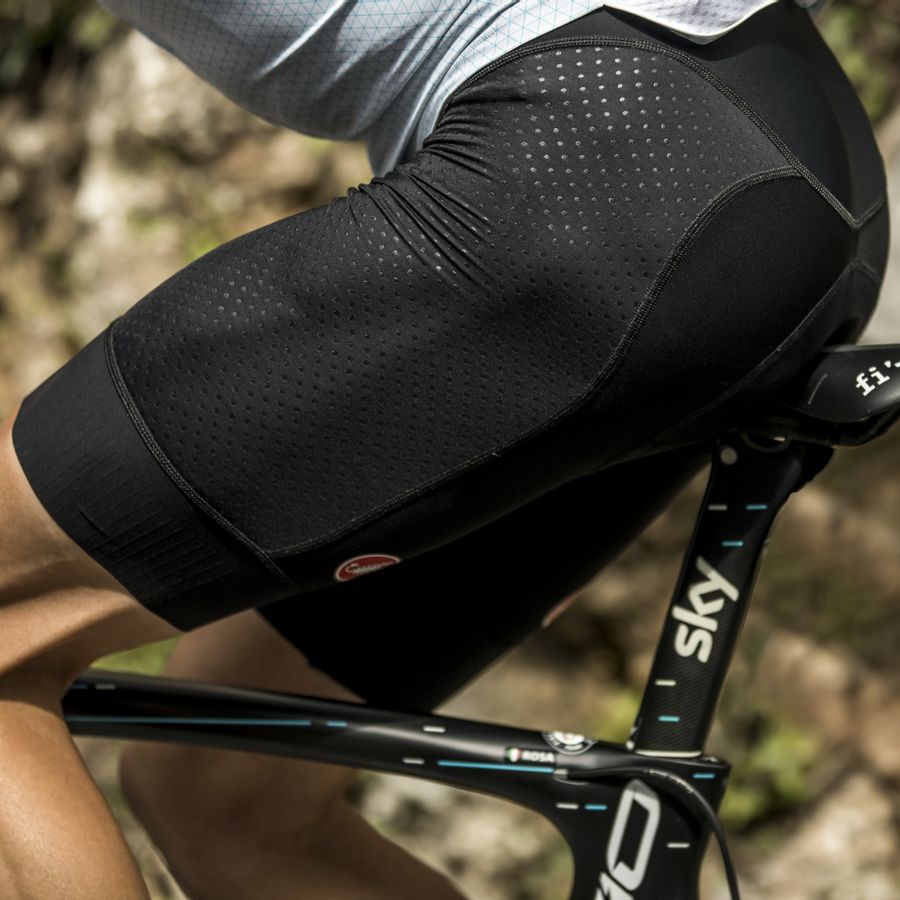 Impressie afbeelding 6 van FREE AERO RACE 4 BIBSHORT Impressie afbeelding 6 van FREE AERO RACE 4 BIBSHORT