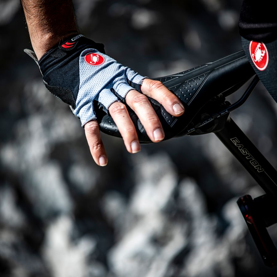 Impressie afbeelding 1 van ARENBERG GEL 2 GLOVE Impressie afbeelding 1 van ARENBERG GEL 2 GLOVE