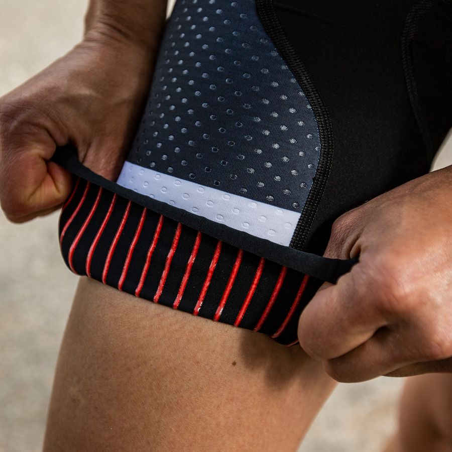 Impressie afbeelding 3 van FREE AERO RACE 4 W BIBSHORT - TEAM Impressie afbeelding 3 van FREE AERO RACE 4 W BIBSHORT - TEAM