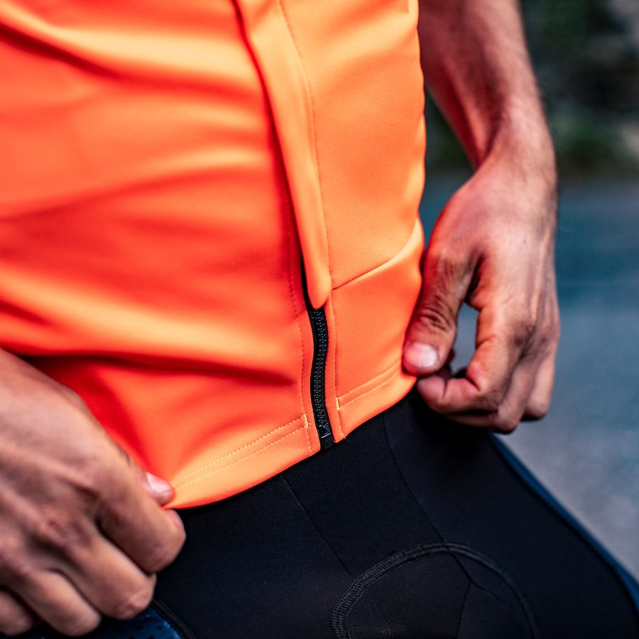 Impressie afbeelding 4 van PERFETTO RoS CONVERTIBLE JACKET Impressie afbeelding 4 van PERFETTO RoS CONVERTIBLE JACKET