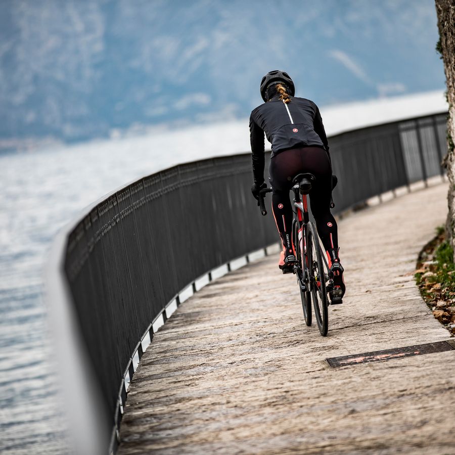 Impressie afbeelding 2 van TRANSITION W JACKET Impressie afbeelding 2 van TRANSITION W JACKET