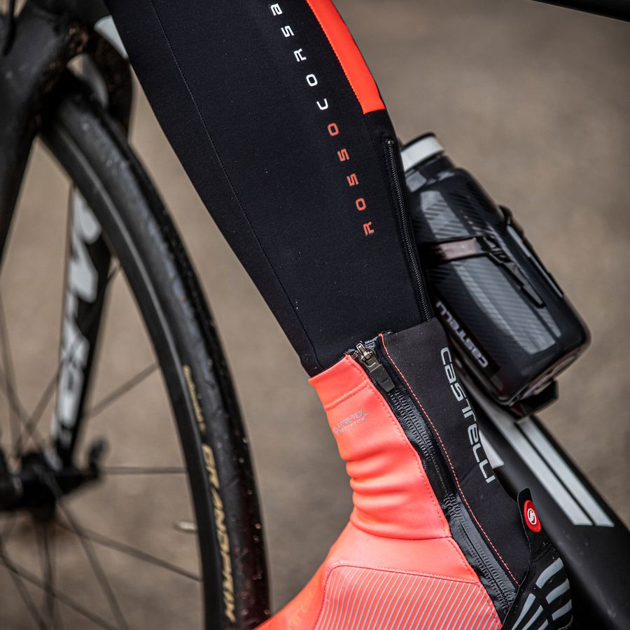 Impressie afbeelding 3 van DINAMICA W SHOECOVER Impressie afbeelding 3 van DINAMICA W SHOECOVER