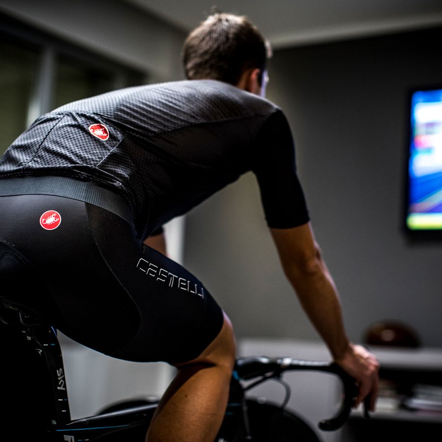 Impressie afbeelding 2 van INSIDER BIBSHORT Impressie afbeelding 2 van INSIDER BIBSHORT
