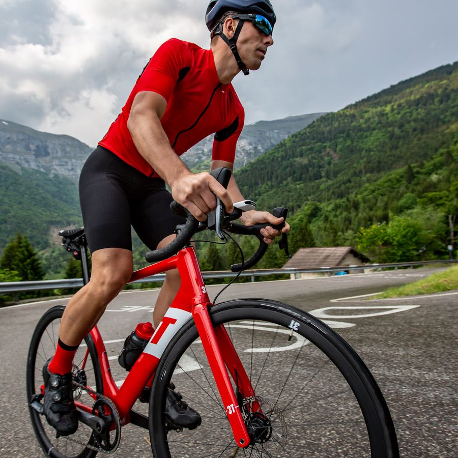 Impressie afbeelding 6 van SUPERLEGGERA BIBSHORT Impressie afbeelding 6 van SUPERLEGGERA BIBSHORT