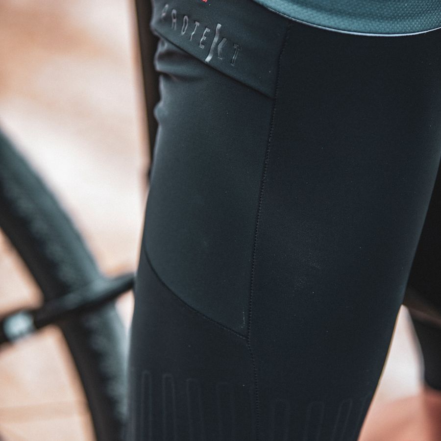 Impressie afbeelding 1 van UNLIMITED BIBSHORT Impressie afbeelding 1 van UNLIMITED BIBSHORT