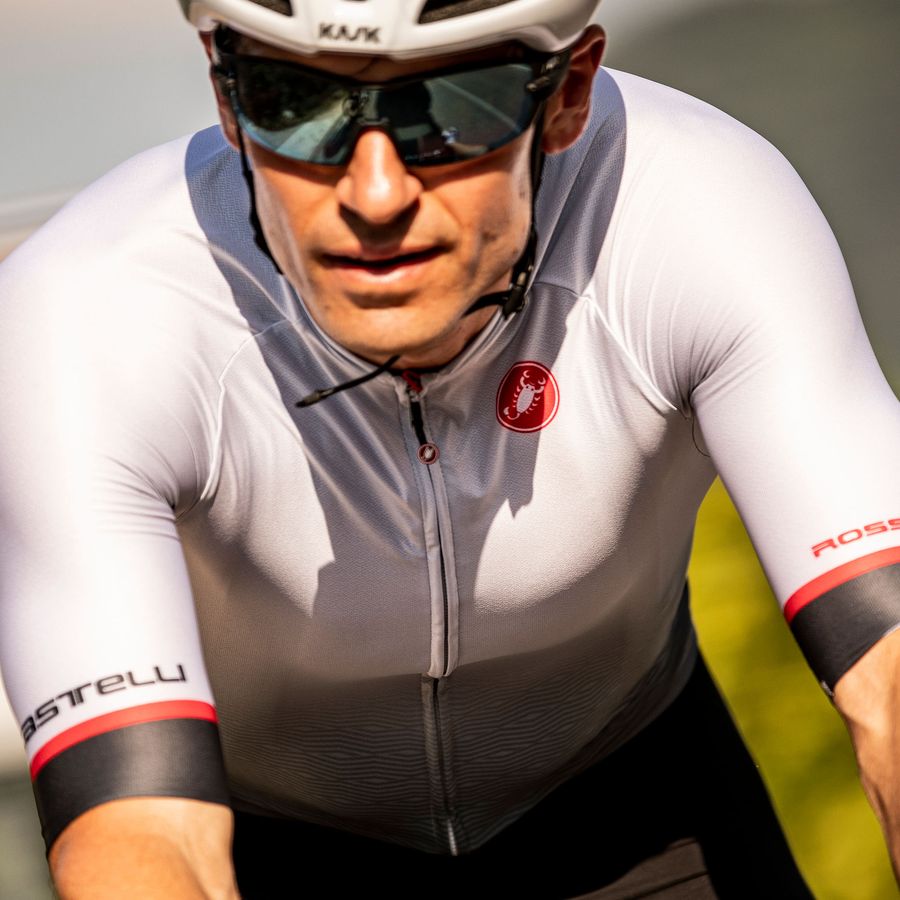 Impressie afbeelding 4 van AERO RACE 6.0 JERSEY Impressie afbeelding 4 van AERO RACE 6.0 JERSEY