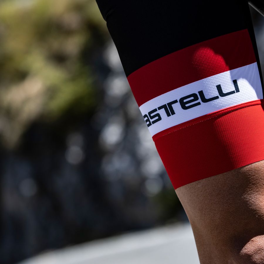 Impressie afbeelding 1 van COMPETIZIONE BIBSHORT - KIT Impressie afbeelding 1 van COMPETIZIONE BIBSHORT - KIT