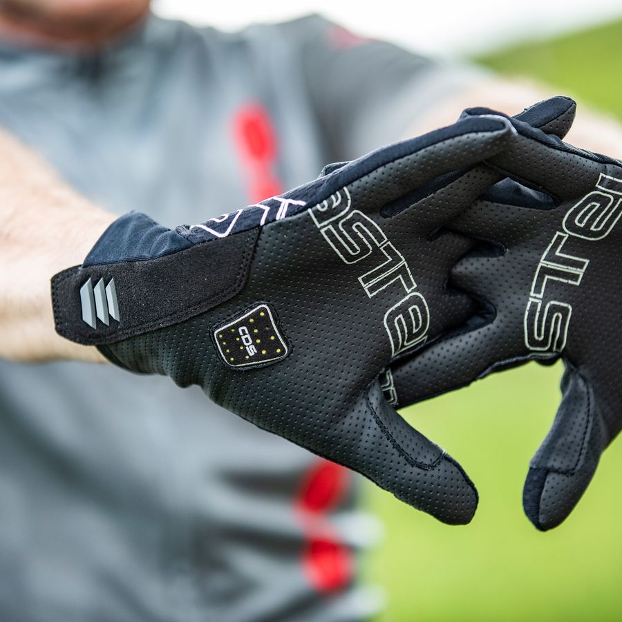 Impressie afbeelding 1 van UNLIMITED LF GLOVE Impressie afbeelding 1 van UNLIMITED LF GLOVE
