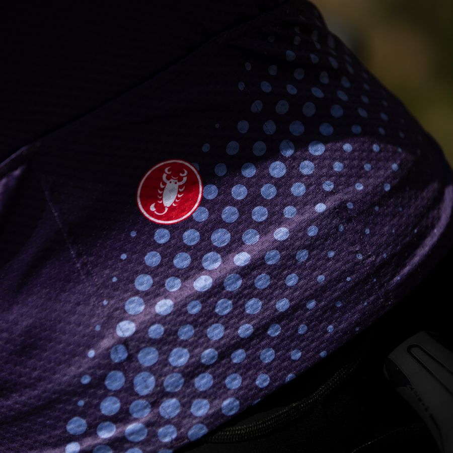 Impressie afbeelding 1 van AERO PRO W JERSEY Impressie afbeelding 1 van AERO PRO W JERSEY