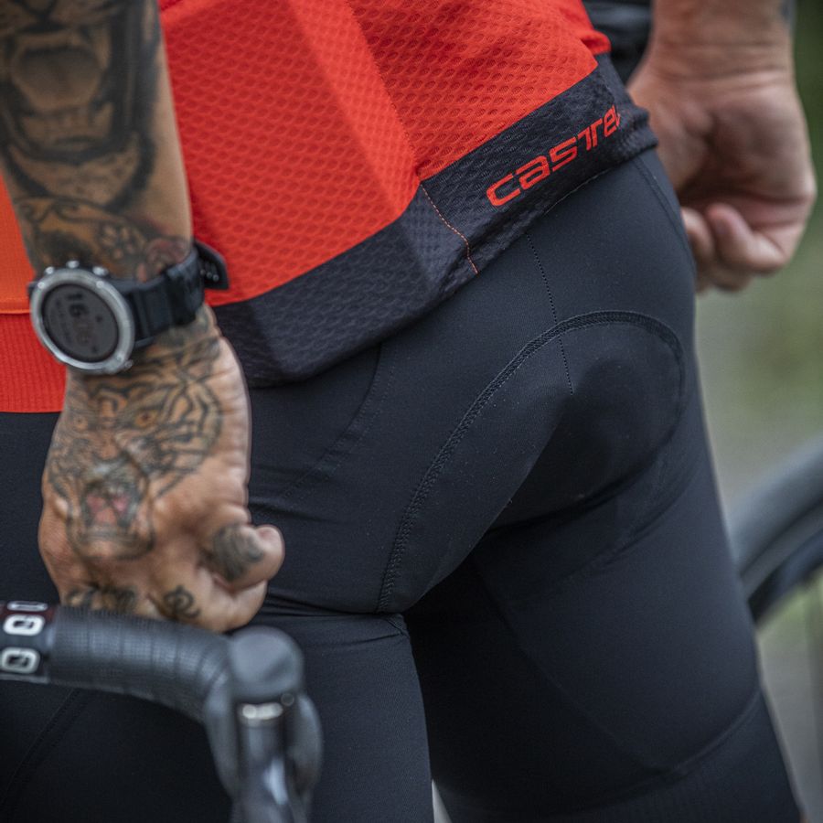 Impressie afbeelding 3 van ENDURANCE 3 BIBSHORT Impressie afbeelding 3 van ENDURANCE 3 BIBSHORT