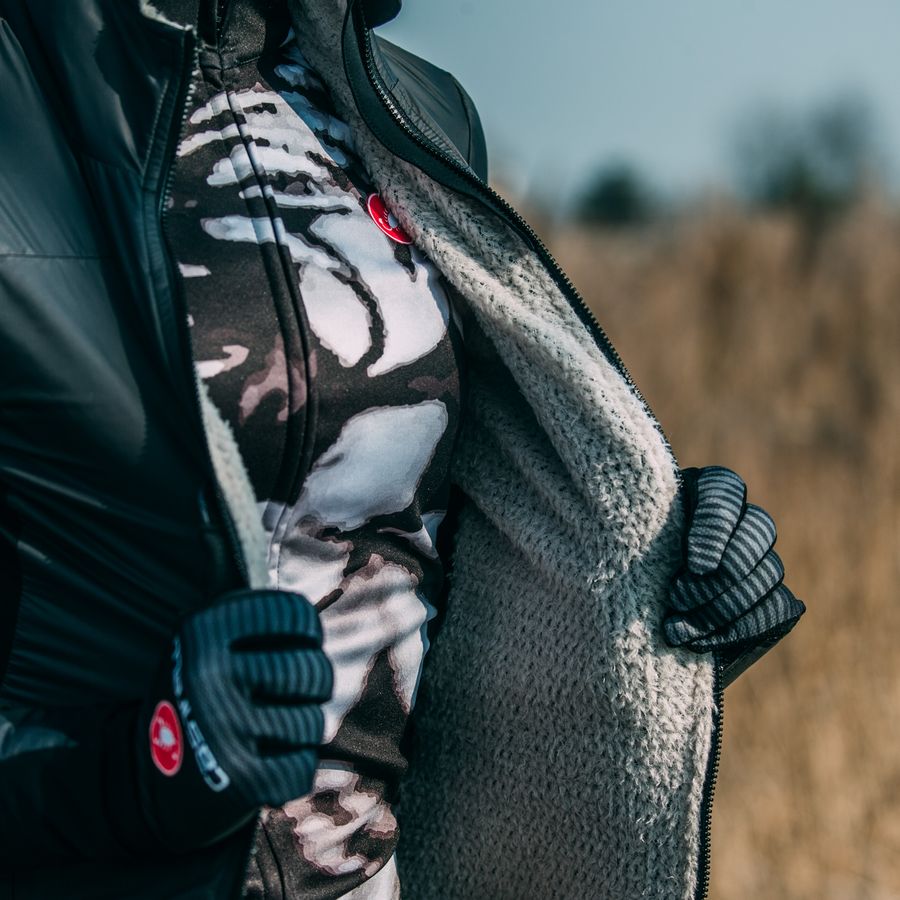 Impressie afbeelding 2 van UNLIMITED W PUFFY JACKET Impressie afbeelding 2 van UNLIMITED W PUFFY JACKET