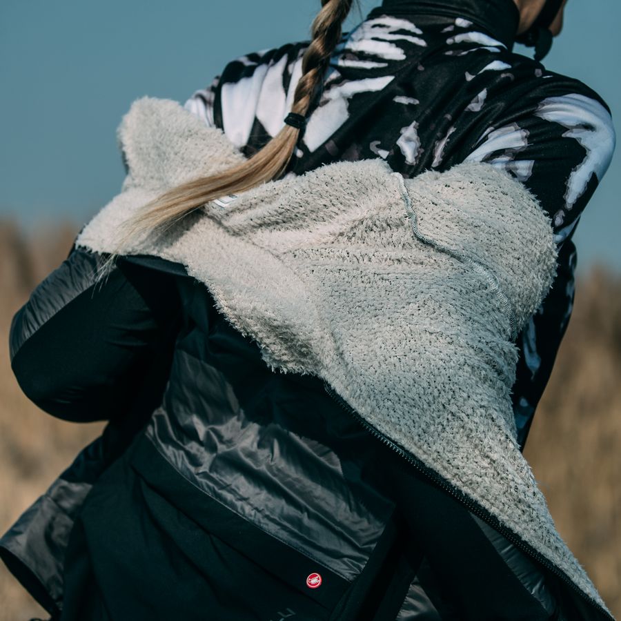 Impressie afbeelding 3 van UNLIMITED W PUFFY JACKET Impressie afbeelding 3 van UNLIMITED W PUFFY JACKET