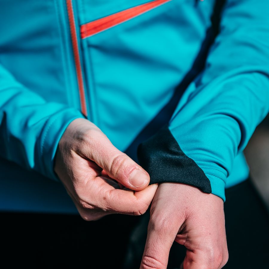 Impressie afbeelding 2 van GO W JACKET Impressie afbeelding 2 van GO W JACKET